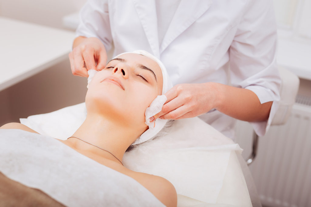 Canva Nice Attractive Woman Having Her Skin Cleansed 1 1024x683